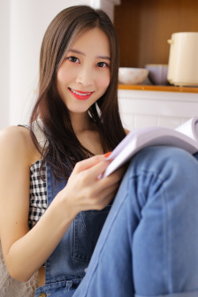 努力耕耘自己的女儿